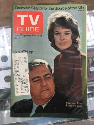 Tv Guide 1972 Feb 5 - 11 Raymond Burr & Elizabeth Baur