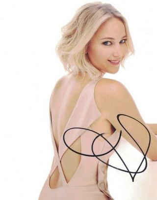 Jennifer Lawrence The Hunger Games Autographed 8x10 Photo With By Cha