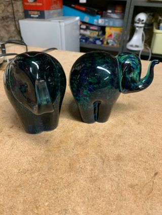 Vintage Handmade Wedgwood Art Glass Speckled Blue Aqua Elephants X2