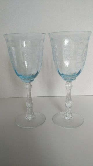 Fostoria Navarre Blue Etched Crystal Water Goblet Wine Glass 7 5/8 " Set Of 2