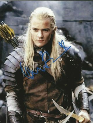 Lord Of The Rings Photo Signed By Orlando Bloom,  With,  8.  5 " X 11 "