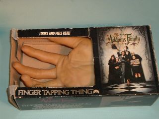 The Addams Family Finger Tapping Thing HAND & BOX REALISTIC (1991) 2