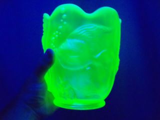 Fenton Topaz Opalescent Iridescent Vaseline Glass Atlantis Vase Koi Fish 2