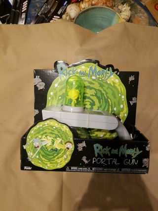 Official Rick And Morty Portal Gun Toy Cosplay Portal Image Projector