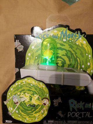 Official Rick and Morty Portal Gun Toy Cosplay Portal Image Projector 3