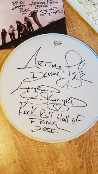 Lynyrd Skynyrd Drumhead Signed By Artimus Pyle And Inscribed