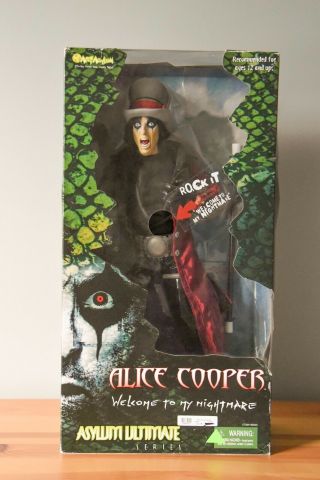 Alice Cooper Welcome To My Nightmare Asylum Ultimate Series Doll
