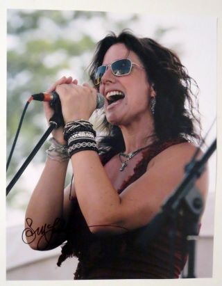 Sarah Mclachlan Singer Real Hand Signed 11x14 " Photo W/ Autographed