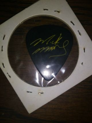 Motley Crue Mick Mars Signature Guitar Pick 1994 2