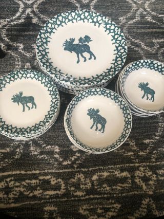 Folk Craft North Country By Tienshan Moose Bear Elk Wolf Green Sponge Set For 8