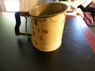 " Rare " Vintage Hall Jewel Tea/autumn Leaf Flour Sifter