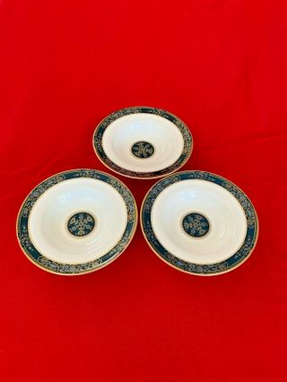 Royal Doulton English Fine Bone China H5018 Set Of 3 - 8 1/4 " Rim Soup Bowls