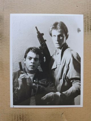 Marc Singer And Chad Mcqueen Tv Sci - Fi Portrait Photo 1984 V - Visitor 