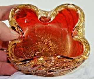 Stunning Vintage 5.  5 " Murano Barbini Glass Ruby Gold Dust Spiral Swirl Ash Tray