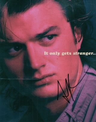Joe Keery Stranger Things Actor Signed 8x10 Autographed Photo Look 6 Proof