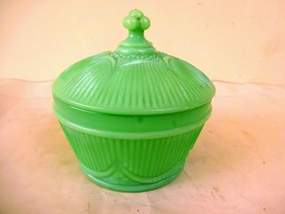 Vintage Jadeite Glass Candy Jar Or Powder Box Jade Green Color Collectibles
