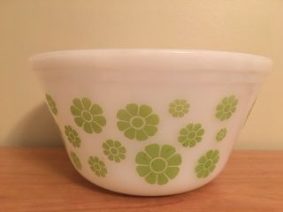 Federal Glass Milk Glass Bowl Green Multi Daisy Pattern 8” Vintage 2