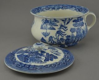 Antique Earthenware Blue Willow Chamber Pot with Lid By Ridgways 3