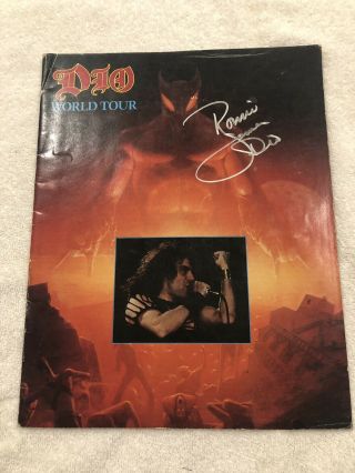 Dio Last In Line Tourbook Signed Ronnie James Dio Vintage Look Rare