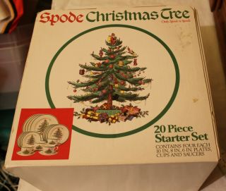 Spode Christmas Tree Made In England 20 Piece Starter Set