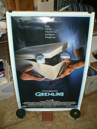 Gremlins,  Orig Rolled 1 - Sht / Movie Poster (zach Galligan,  Phoebe Cates) - 1984