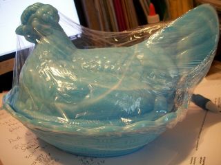Vintage Large Blue & White Slag " Fenton " Hen On A Nest - Perfect