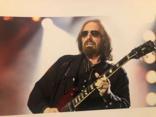 Tom Petty Awesome Signed W/ Tamper Proof Hologram & Auto Autograph