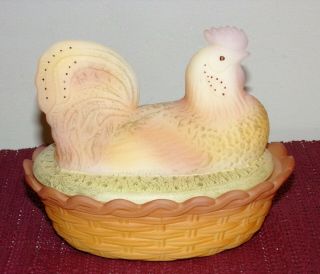 Fenton Hen on a Nest Hand Painted Signed Art Glass Chicken / Rooster S Wajda 3