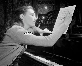 Julie Andrews At The Piano With Music Score And Pencil Photo