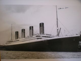 Hand Signed Photo Of The Late Millvina Dean - Was Youngest Survivor Of Titanic