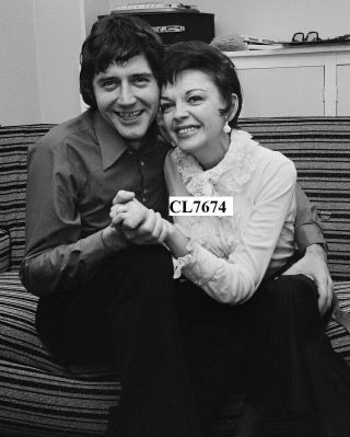 Judy Garland And Mickey Deans On The Day Before Their Wedding,  Uk.  Photo