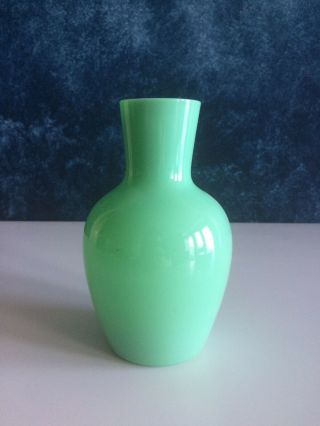 Vintage Mckee? Jadeite Jadite Glass Rare Shaped 6 " Vase Glows?