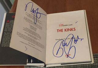 The " Kinks " (virgin Modern Icons S. ),  Signed Ray& Dave Davies Book