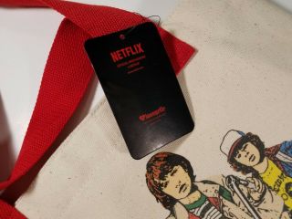 LOUNGEFLY Netflix Retro 80s Style STRANGER THINGS Canvas Tote Bag HHN 2019 2