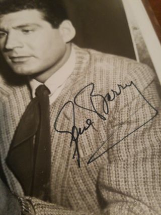 Gene Barry VINTAGE Signed 8x10 Photo War of the Worlds Autograph Bat Masterson, 2