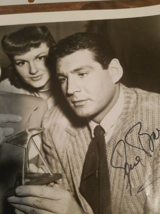 Gene Barry VINTAGE Signed 8x10 Photo War of the Worlds Autograph Bat Masterson, 5