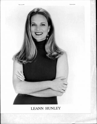 Leann Hunley - 8x10 Headshot Photo - Days Of Our Lives