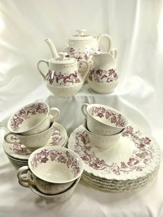 Wedgewood Old Vine Etruria & Barlaston Red Full Tea Set With Side Plates