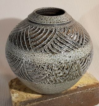Vintage Ben Owen Iii 1990 Handmade Carved Pottery Wood - Fired Vase