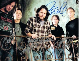 Pearl Jam - Hall Of Fame Band - All Members Hand Signed Autographed With
