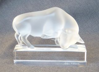 Lalique France Bull Buffalo Frosted Crystal Art Glass 11805 Figurine Paperweight