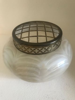 Kralik Loetz Opalescent Pearl Glass vase with Metal Frog 7