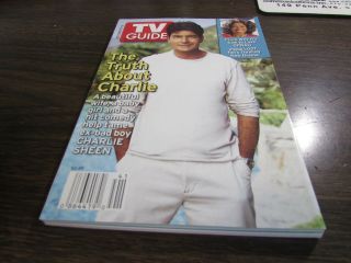 Vintage - Tv Guide Oct 10th 2004 - The Truth About Charlie Sheen - Cover