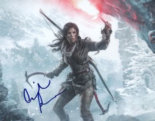 Camilla Luddington Signed Tomb Raider Lara Croft Photo W/ Hologram