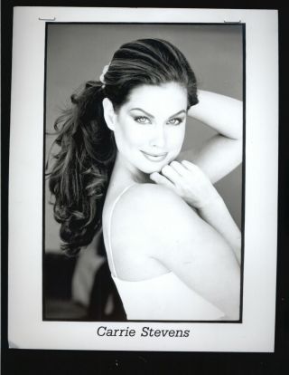 Carrie Stevens - 8x10 Headshot Photo W/ Resume - Playboy Playmate June 1997