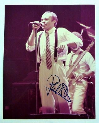 Phil Collins Autographed 8 X 10 Glossy Live Shot Pc3 Genesis