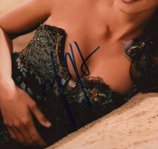 PENELOPE CRUZ signed Autographed 8X10 PHOTO - PROOF - Hot SEXY Pain & Glory 3