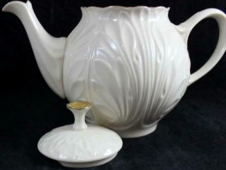 Lenox Cottage (giftware) Teapot Holds 5 Cups Gold Trim On Ivory