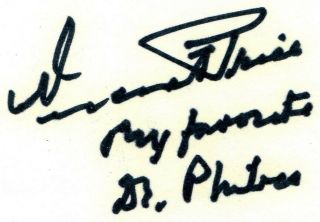VINCENT PRICE.  Autograph.  Hand signed.  3 - 5 Inch. 3