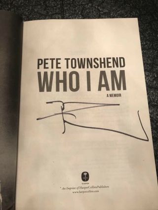 Signed The Who Pete Townshend Who I Am Book w/ 3